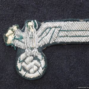 SMGL-2220 Damaged Heer Officers breast eagle