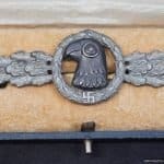 Reconnaissance Clasp in Gold