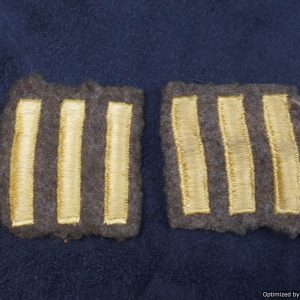SMGL-2276 WW2 US 18 month overseas Stripes pair *SOLD