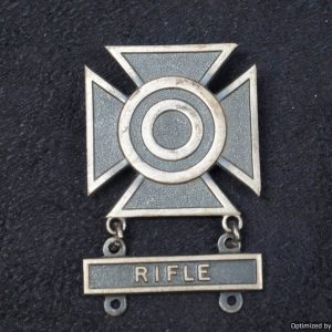 SMGL-2455 WW2 Sharp shooter Qualification badge