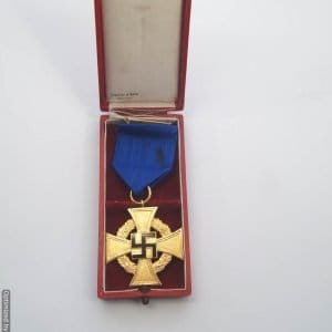 SMGP-1001 Cased 40 year faithful service *SOLD