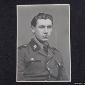 SS/SD Portrait