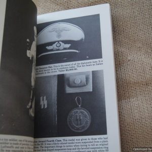 SMGL-2505 Collector's Guide to third Reich Militaria *SOLD