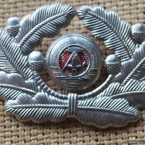 SMGL-2491 East German visor wreath *SOLD
