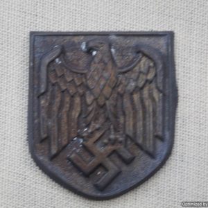 SMGP-1185 Pith Helmet shield Eagle *SOLD