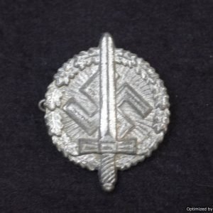 SMGL-2600  WHW Swastika donation pin