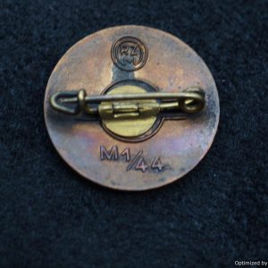 SMGP-1334 NSDAP party badge by C. Dinsel m1/44 *SOLD