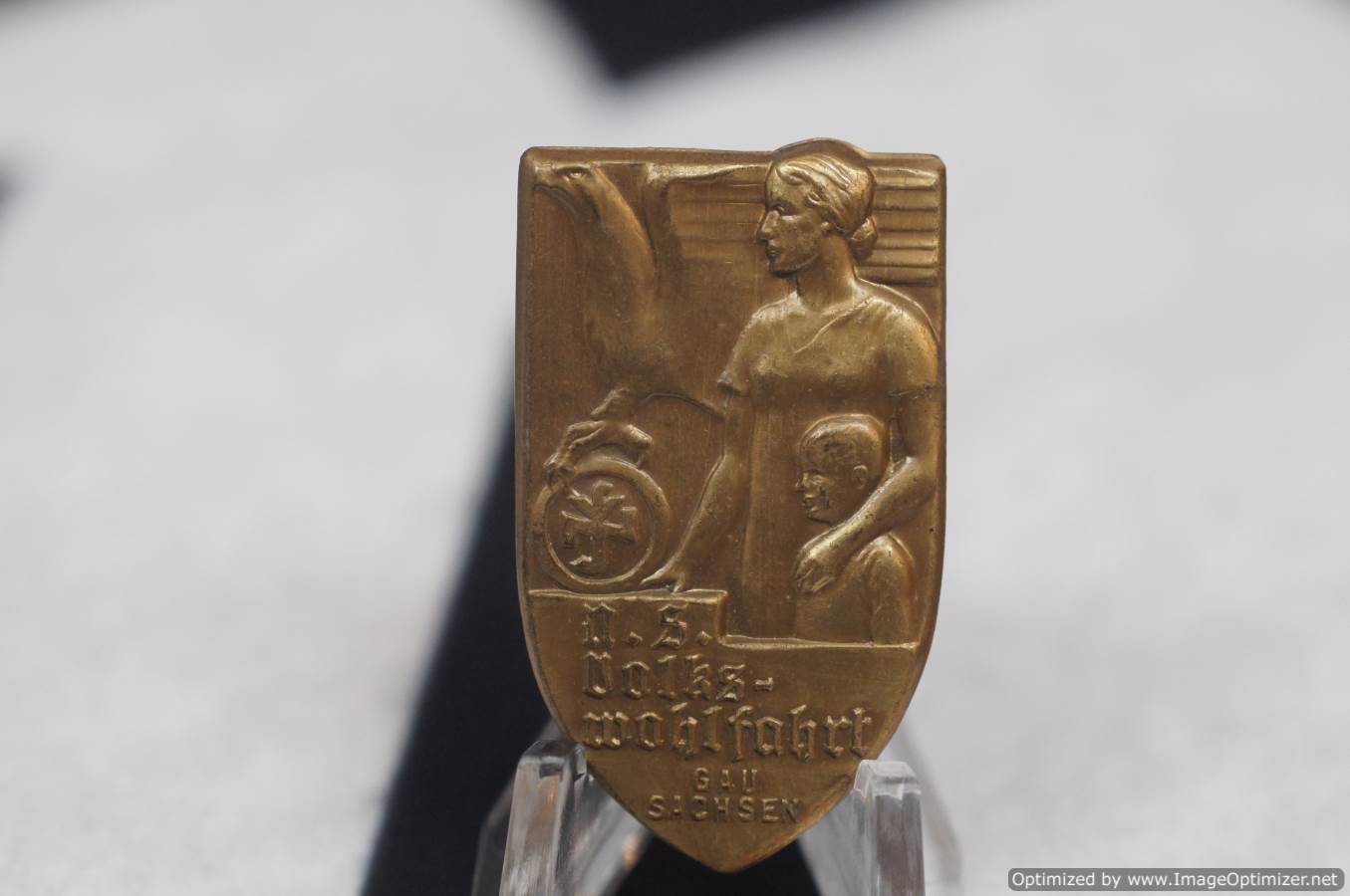 N.S. Volkswohlfahrt tinnie