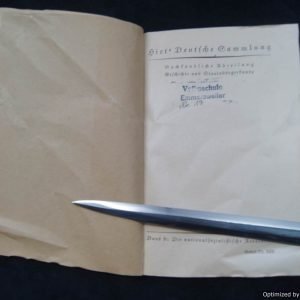 SMGP-1366 die national sozialistische revolution Book *SOLD