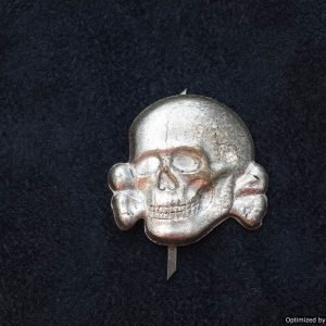 SMGP-1377 SS Cap Skull Unmarked Deschler *SOLD