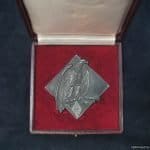hitler youth table medal