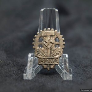 SMGP-1548 GDAO pin by Deschler *SOLD