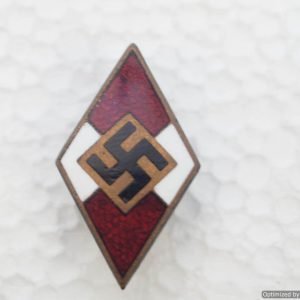 SMGP-1547 Hitler youth Cap badge enamel rzm m1/13 *SOLD