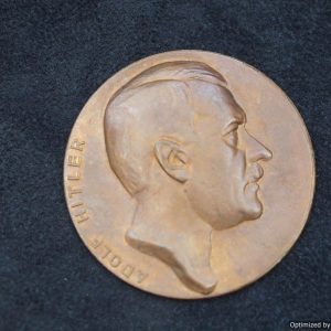 SMGL-132 Adolf hitler Table Medal 2" *SOLD