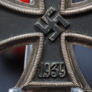 SMGL-180 Iron Cross 2nd class marked by Klein & Quenzer *SOLD