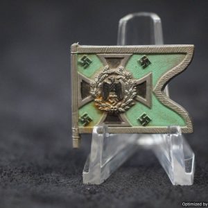 SMGL-173 kraftfahreinheiten WHW flag tinnie pin re glued *SOLD