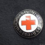 SMGL-2767 DRK womens helper badge