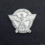 SMGL-2800 1942 Day of the Police pin