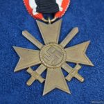 SGML-1356 War Merit Cross with swords maker "41"