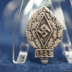 SGML-1349 1935 HJ Meeting pin