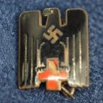 SGM-1341 DRK Red Cross pin Damaged