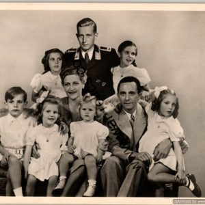 SMGL-2913 Goebbels Family Post card