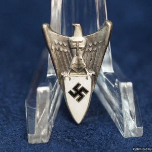 Treuewerk pin