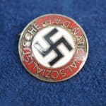 NSDAP Party Badge by Glaser u. Sohn M/109