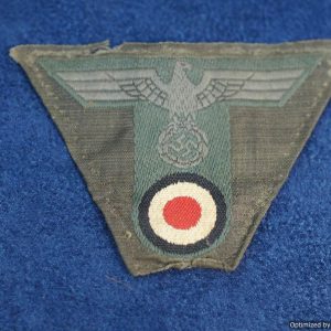 SMGQ-0076 M43 Trapezoid "T" eagle hat removed