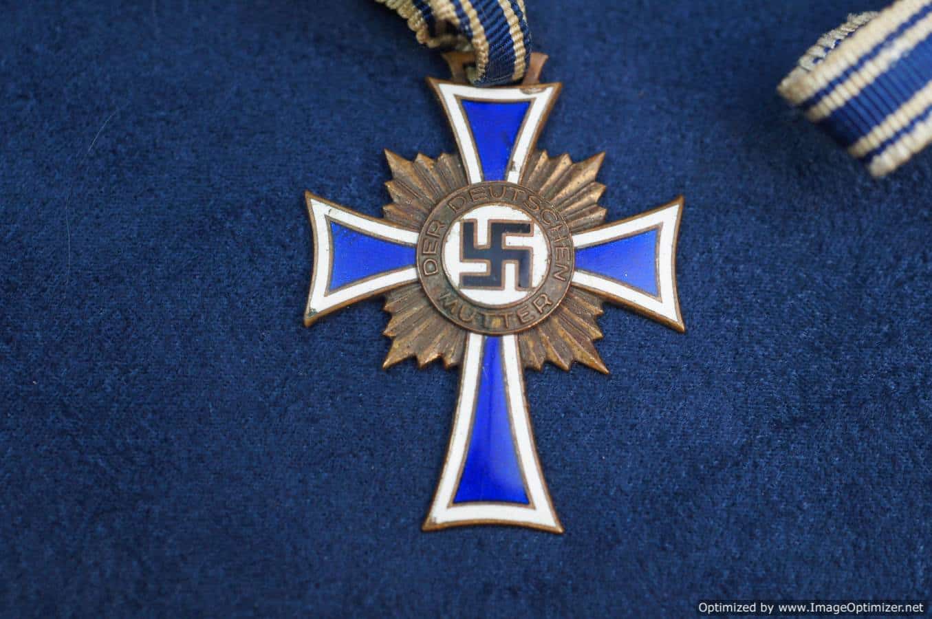 SMGQ-0186 Mother's Cross in Bronze