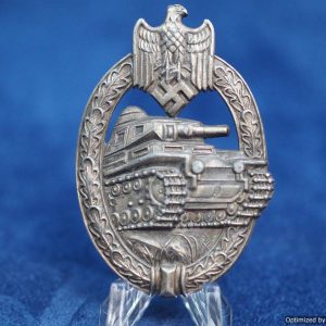 SMGQ-0194 Panzer Assault Badge in Silver by "A.S. In Triangle"