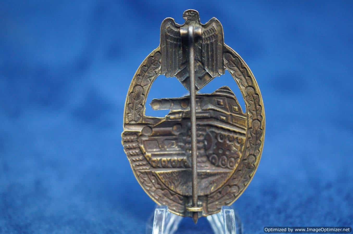 SMGQ-0209 Reproduction Panzer Assault badge "toucan"