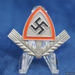 SMGQ-0223 RAD Cap Badge