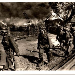SMGQ-0150 Unser Wehrmacht Post card "Capture of a village in the east"