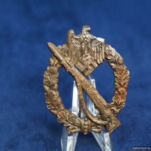 Ground Dug Infantry Assault badge by Hobacher (W.H.)