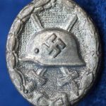 Miniature Silver Wound badge