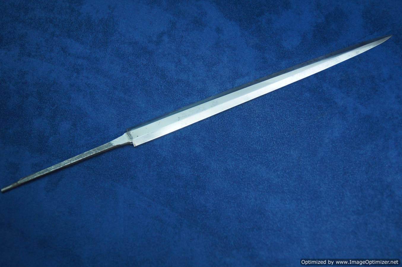 2nd model Luftwaffe or Army dagger blade. Un marked