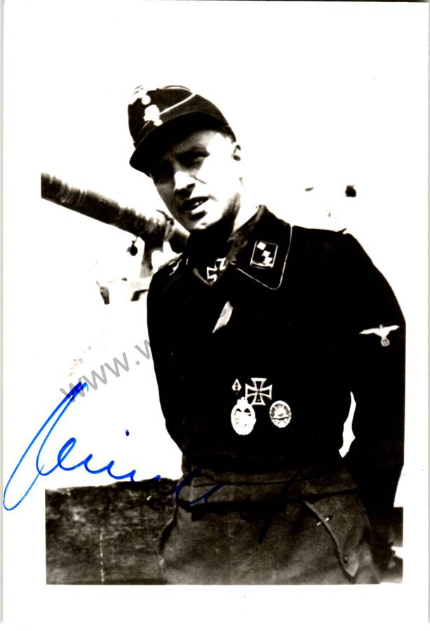 Karl Nicolussi-Leck Knights Cross winner Signature