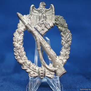 Infantry Assault badge by Wilhelm Hobacher