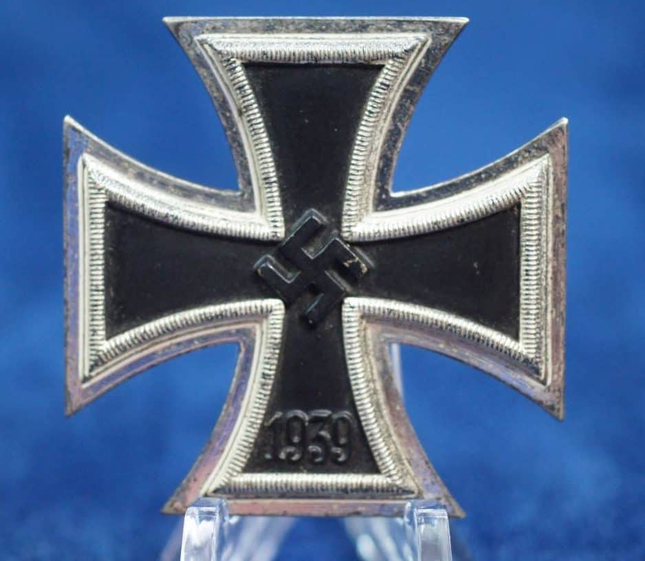 Iron Cross 1st Class by W&L Early Pre LDO non Ferrous Core