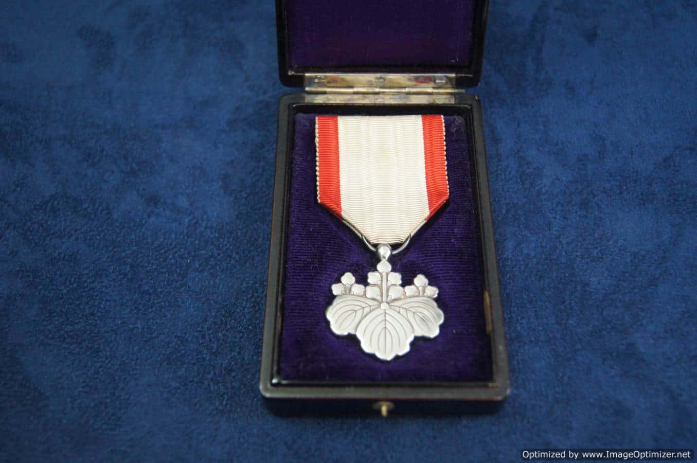 Cased order of the Rising Sun 8th Class