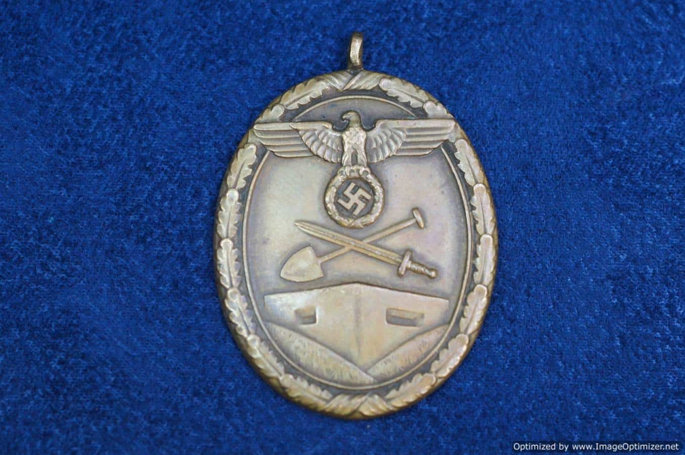West Wall medal Early Period