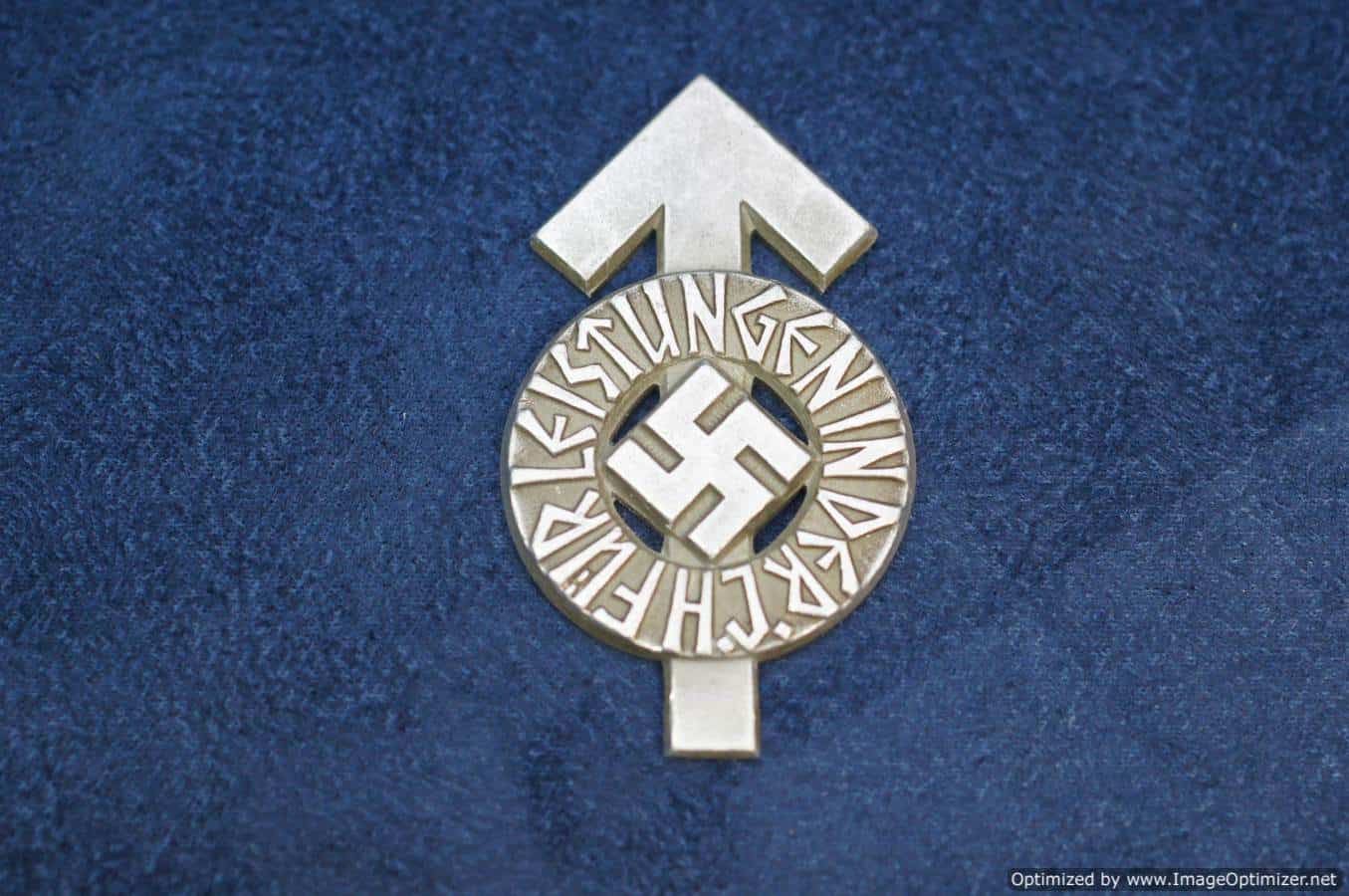 HJ Proficiency badge in silver by Brehmer