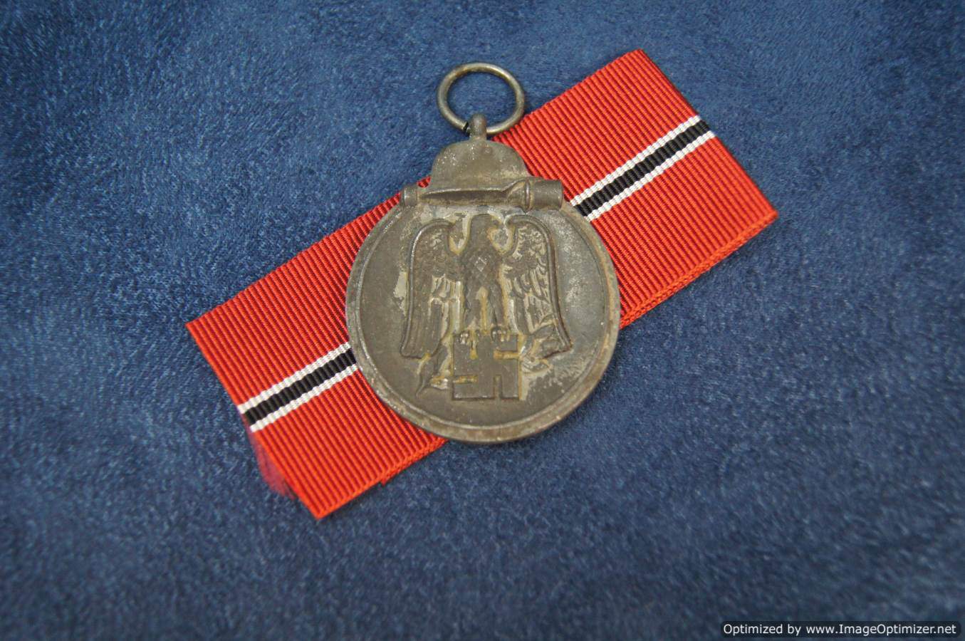 Ost Medal by "55" J.E. Hanner & Sons Post war ribbon