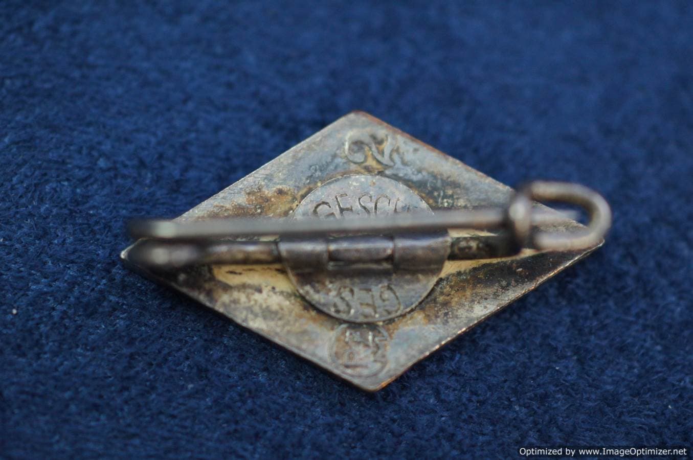 Transitional RZM 2 Hitler youth member badge