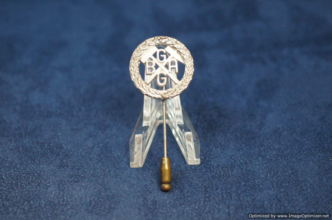 German BGAG Labor stick pin