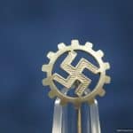 DAF member stick pin