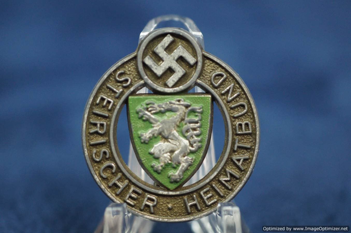 steirischer heimatbund plastic badge