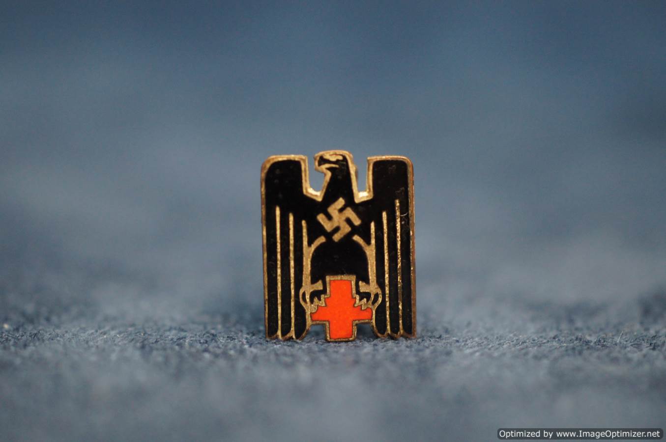 DRK Cap badge Enamel