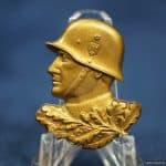 tag der wehrmacht Plastic Soldier's Head Gold tinnie
